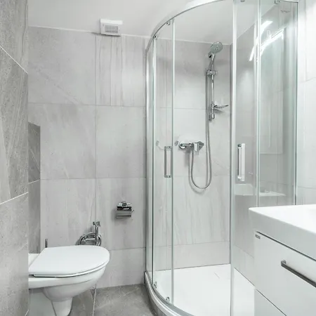 公寓 V Podebradech *